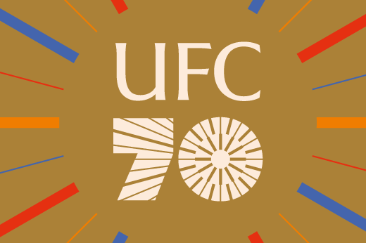 Sessão solene promovida pela Assembleia Legislativa celebra Jubileu de Platina da UFC. (Imagem: UFC Informa) Imagem: Marca UFC 70 anos sobre fundo marrom. Do nome UFC partem raios coloridos. (Foto: UFC Informa)