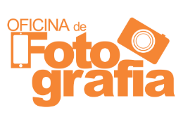 Imagem: Arte com as palavras "oficina de fotografia" e desenho de máquina fotográfica e celular