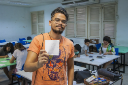 O escritor e ilustrador Halen Sampaio (Foto: Ribamar Neto/UFC) Imagem: O escritor e ilustrador Halen Sampaio (Foto: Ribamar Neto/UFC)