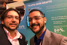 Os pesquisadores Felipe Rocha e Carlos Paier, integrantes do projeto com a tilápia, representaram a UFC no evento (Foto: acervo) Imagem: Os pesquisadores Felipe Rocha e Carlos Paier, integrantes do projeto com a tilápia, representaram a UFC no evento (Foto: acervo)