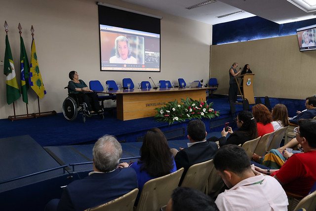 A ministra Cármen Lúcia participou de forma remota e fez uma palestra pautada na crítica social e cultural aos padrões que influenciam a violência contra a mulher (Foto: Viktor Braga/Secom-UFC)