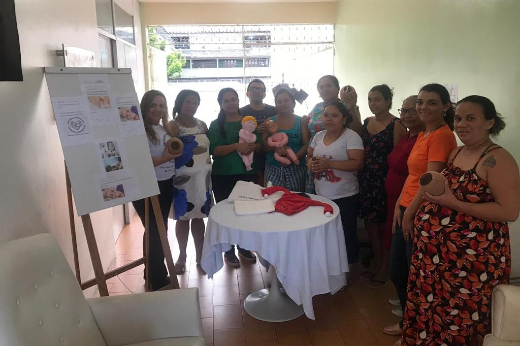 Atenção: registro fotográfico feito antes da pandemia. A CGBP oferece acolhimento humanizado, orientações de saúde e autocuidado, com acompanhamento especializado. (Foto: Arquivo da Unidade de Comunicação Social da MEAC) Imagem: gestantes sendo acompanhadas na Casa da Gestante da MEAC