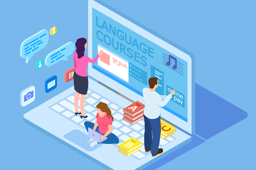 O curso apresentará aos participantes aplicativos educacionais adequados para o ensino e a aprendizagem de idiomas (Imagem: Freepik) Imagem: ilustração/desenho com três pessoas caminhando por cima das teclas de um notebook