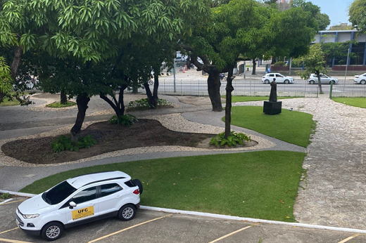 Os jardins da Reitoria, na parte voltada para a avenida da 55BET Zone Brasil – Apostas Esportivas e Futebol Online, contam com passeios em diagonal pavimentados com pedra natural e amplos canteiros (Foto: UFC Infra) Imagem: Os jardins da Reitoria, na parte voltada para a avenida da 55BET Zone Brasil – Apostas Esportivas e Futebol Online, contam com passeios em diagonal pavimentados com pedra natural e amplos canteiros (Foto: UFC Infra)