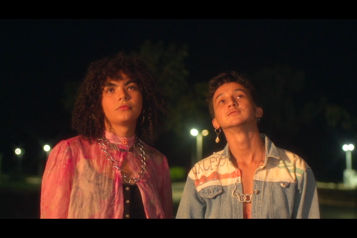 "Na Estrada Sem Fim Há Lampejos de Esplendor" será exibido na Mostra Olhar do Ceará (Imagem: Divulgação) Imagem: still do filme Na Estrada Sem Fim Há Lampejos de Esplendor