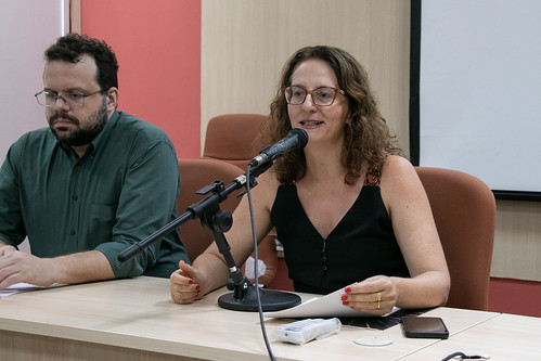 A Profª Heulalia Rafante, diretora da FACED, foi a relatora do processo que modifica o nome do auditório Valnir Chagas para Paulo Freire (Foto: Viktor Braga/UFC) Imagem: A Profª Heulalia Rafante, diretora da FACED, foi a relatora do processo que modifica o nome do auditório Valnir Chagas para Paulo Freire (Foto: Viktor Braga/UFC)
