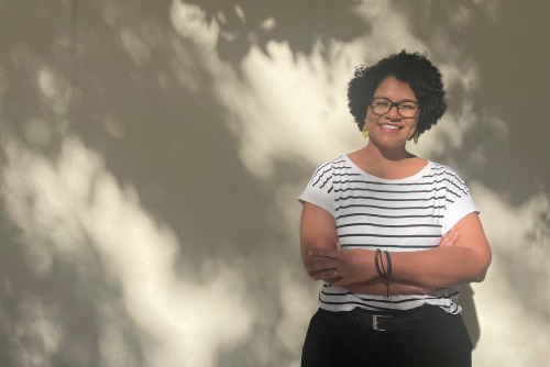 Natália Santos, servidora da PRAE em atuação no RU da UFC, será uma das participantes (Foto: divulgação) Imagem: Natália Santos, servidora da PRAE em atuação no RU da UFC, será uma das participantes (Foto: divulgação)