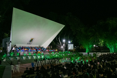 Em Fortaleza, as solenidades de colação de grau ocorrerão na Concha Acústica da Reitoria (Foto: Viktor Braga/UFC) Imagem: Em Fortaleza, as solenidades de colação de grau ocorrerão na Concha Acústica da Reitoria (Foto: Viktor Braga/UFC)