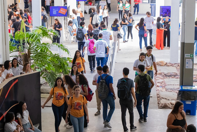 O evento é realizado no Centro de Convivência do Campus do Pici (Foto: Guilherme Silva/UFC) Imagem: O evento é realizado no Centro de Convivência do Campus do Pici (Foto: Guilherme Silva/UFC)