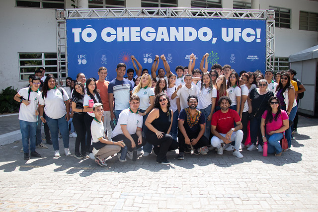 Além de conhecer os cursos ofertados, os participantes têm a oportunidade de conhecer os espaços da UFC e interagir com a comunidade acadêmica (Foto: Riabamar Neto/UFC) Imagem: Além de conhecer os cursos ofertados, os participantes têm a oportunidade de conhecer os espaços da UFC e interagir com a comunidade acadêmica (Foto: Riabamar Neto/UFC)