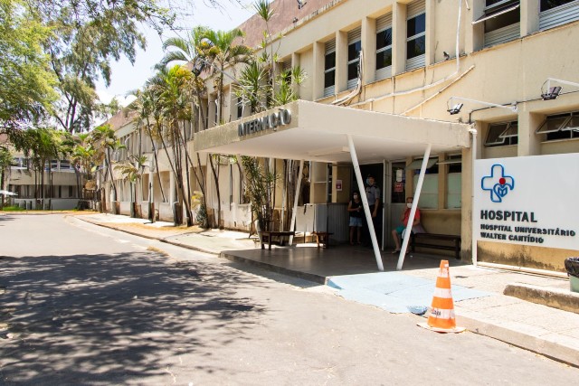 Imagem: fachada do Hospital Universitário Walter Cantídio (HUWC) da UFC