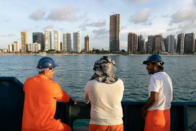 Imagem: O PEM-NE visa organizar as diferentes atividades humanas em áreas marinhas (Foto: Viktor Braga/UFC)