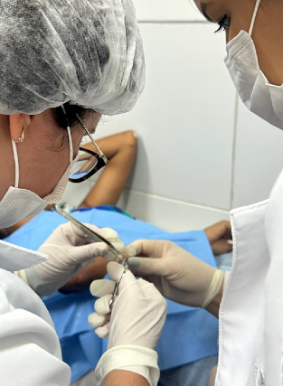 Imagem: Tratamento de hanseníase na rede pública de saúde