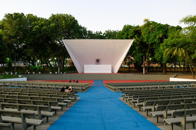 Imagem: foto panorâmica da Concha Acústica da UFC